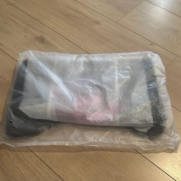 Victoria’s Secret Black and Pink Tote Bag - Picture 2 of 2